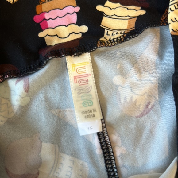 🎀🆕🦄 Lularoe TC Tall and Curvy Ice Cream Print Leggings - Picture 3 of 3
